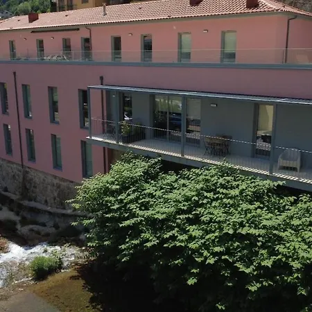 River Terrace