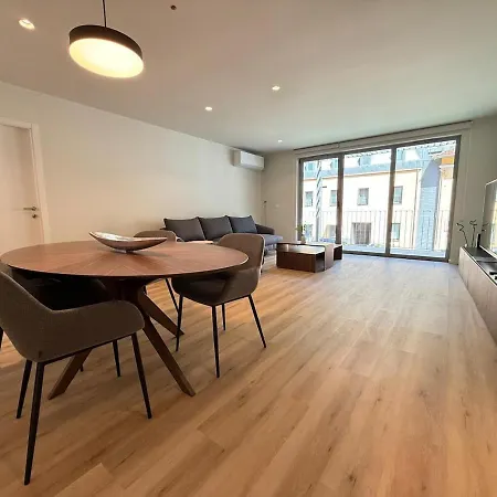 River Terrace Apartmán